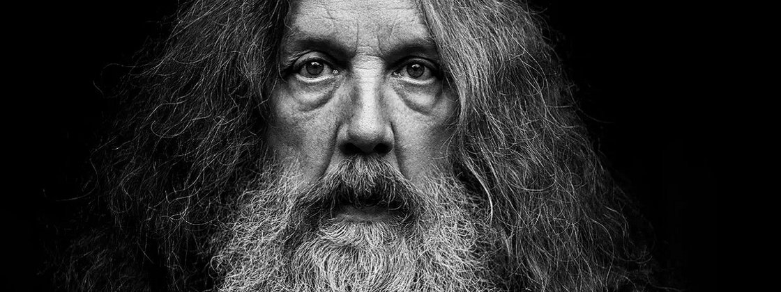 Alan Moore faz duras criticas aos filmes de héroi em entrevista rara