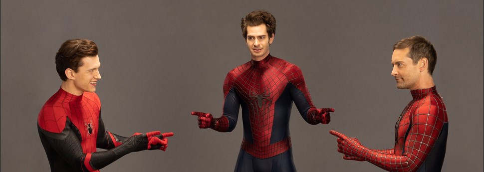 Homem-Aranha: Sem Volta Para Casa recria meme do herói apontando em imagem inédita com Tom Holland, Andrew Garfield e Tobey Maguire